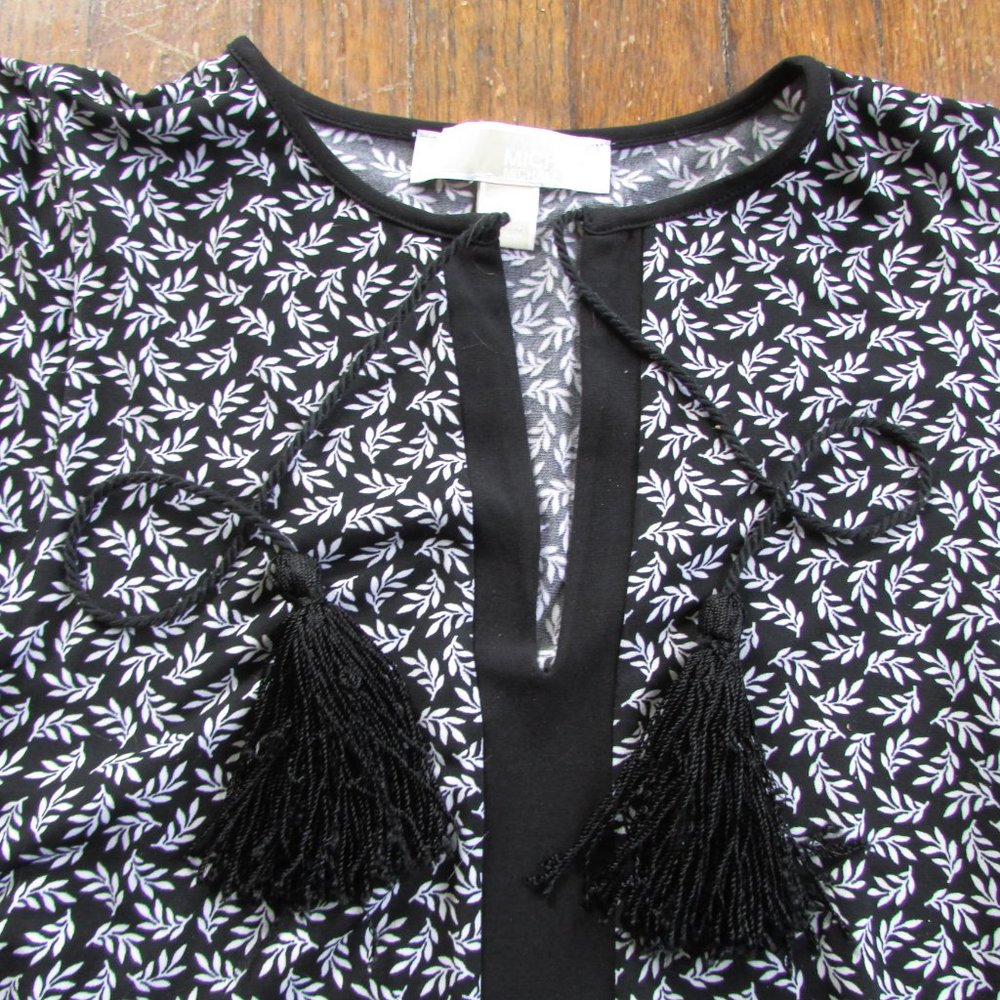 Michael Kors leaf print shift dress, small - Picture 4 of 11